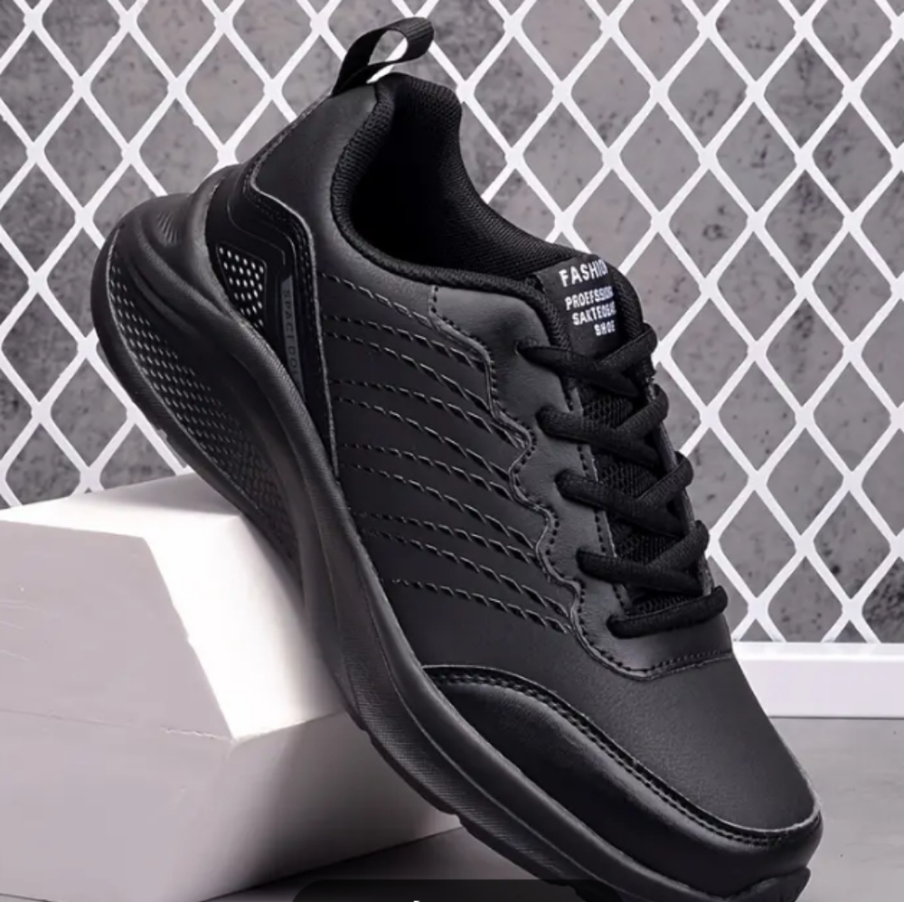 Size 8/39 Women's Solid Black Casual Sneakers _ New , No Box !